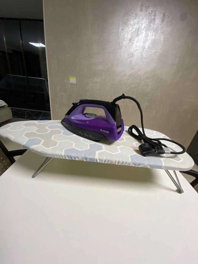 NEW Seaview Bachelor Apartment Privacy + Closets photo 1