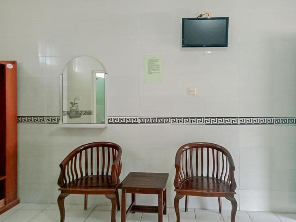RedDoorz Syariah @ Hotel Sidomulyo Pacitan photo 3