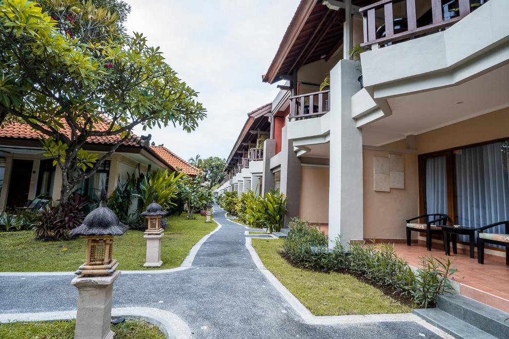 New Sunari Lovina Beach Resort photo 3