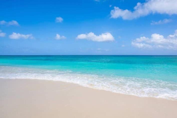 Beach Living at Island Pine Villas BLSE photo 1