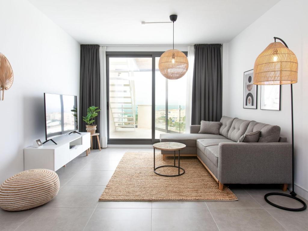Apartment Marinsa Beach Sea View-Roof Terrace by Interhome photo 3