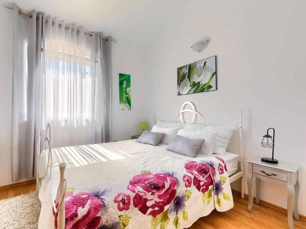 Holiday Home Marija by Interhome photo 2