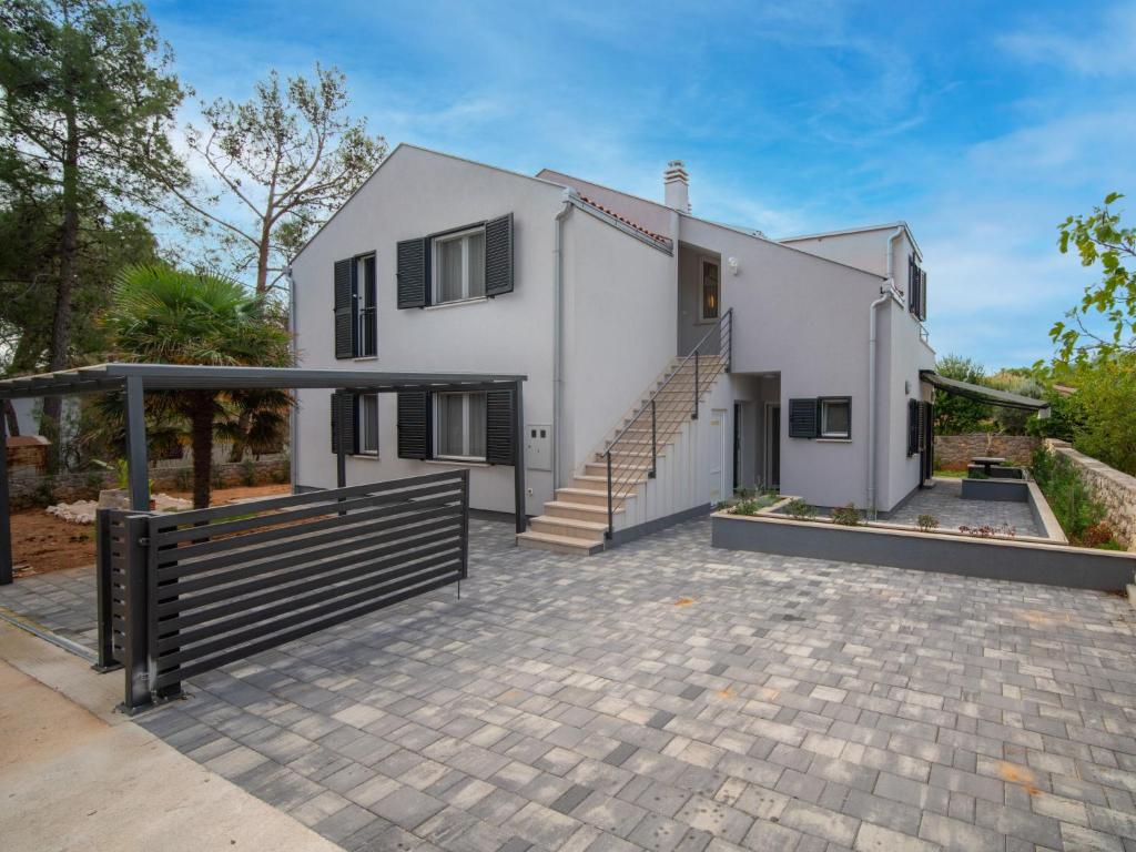 Holiday Home Artatore by Interhome