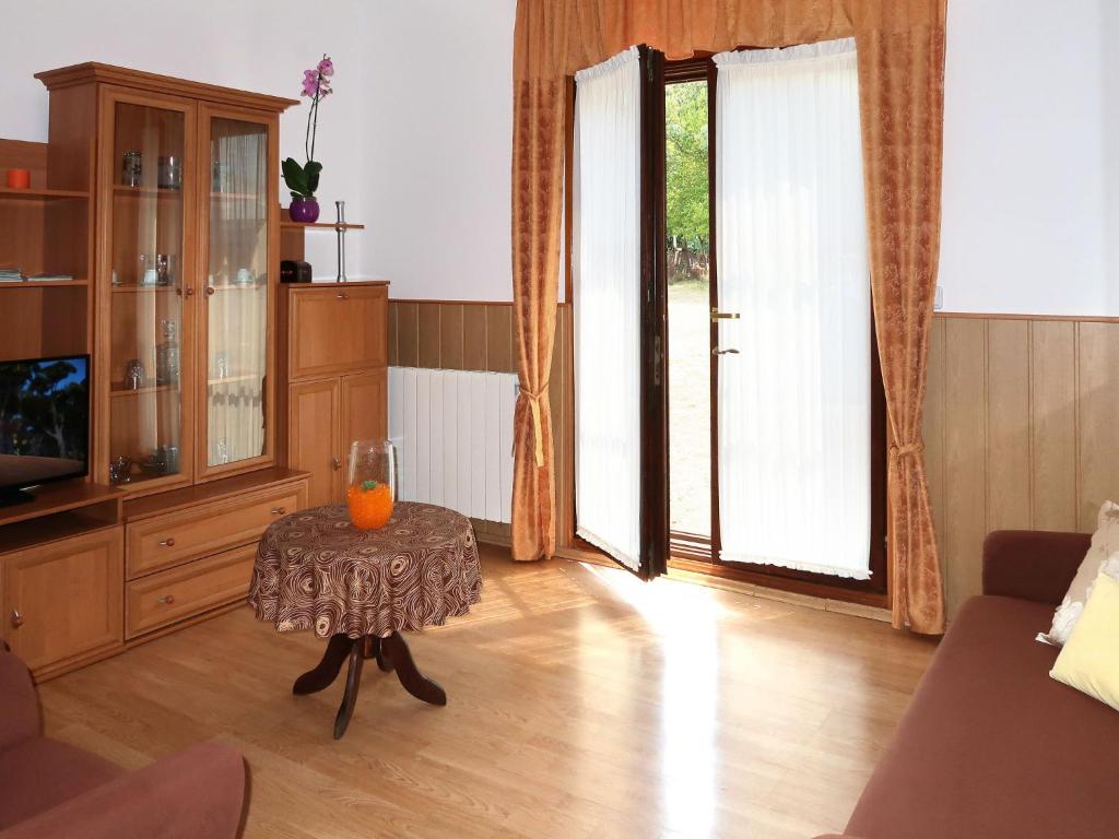 Apartment Biletić - LBN374 by Interhome photo 4