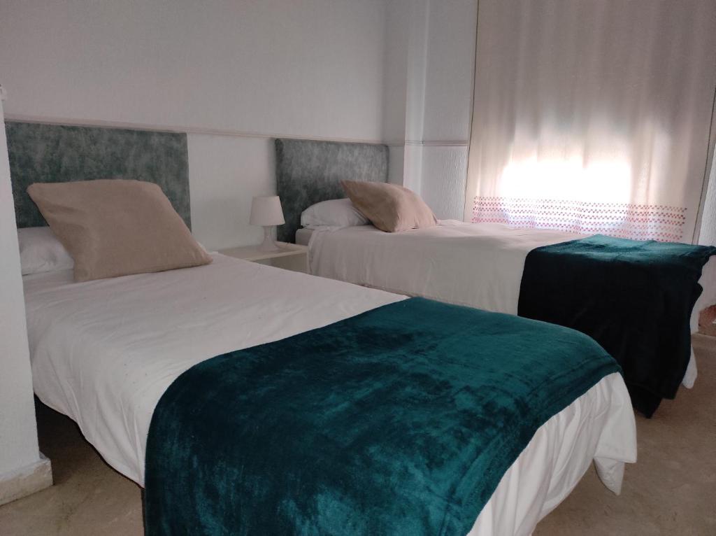 Vive Huelva ARAGON 4 HABITACIONES WIFI 300MB photo 1