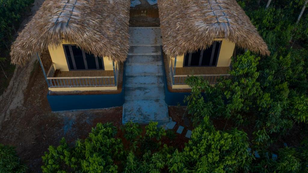 Cinnamon Eco Lodge