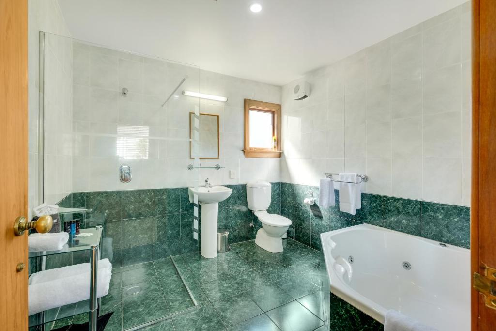 Harrogate Gardens Motel photo 2