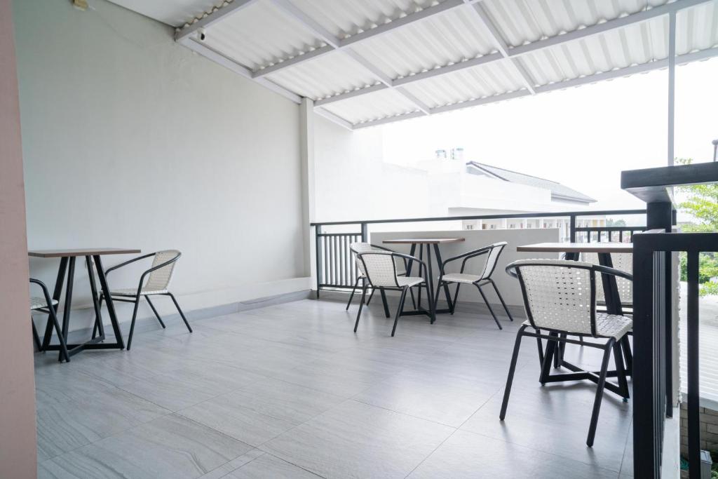 Urbanview Hotel Bubusini Batu by RedDoorz photo 1
