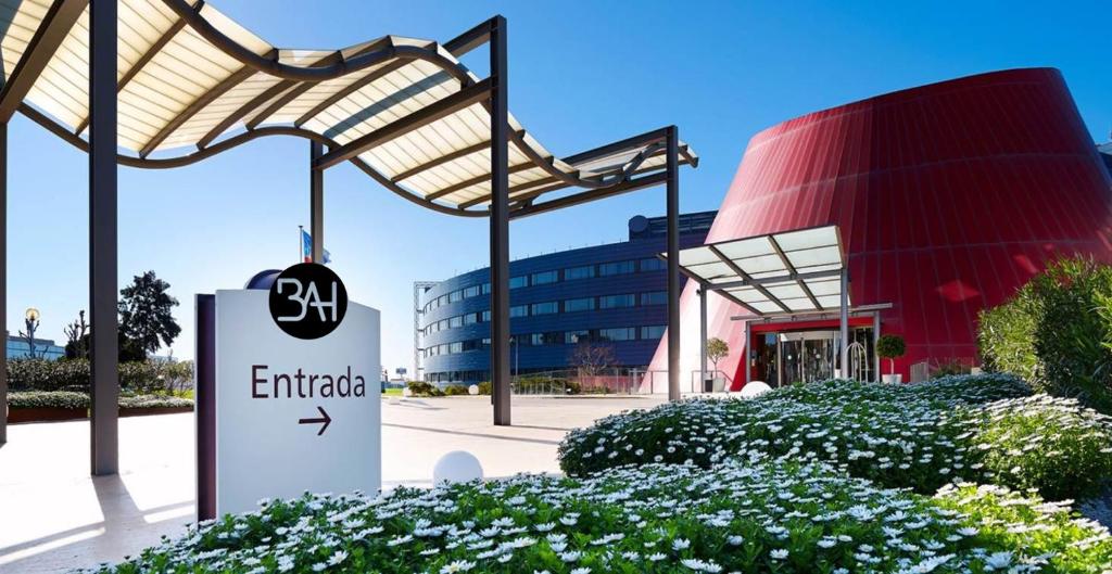 BAH Barcelona Airport Hotel photo 2