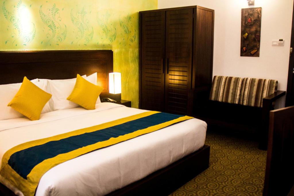 Двухместный (Стандартный двухместный номер с 1 кроватью), Ceylon City Hotel,Colombo