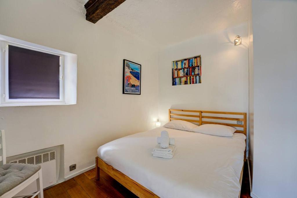 Top Floor Duplex Apt/Rooftop Views/Mins to Beach photo 2