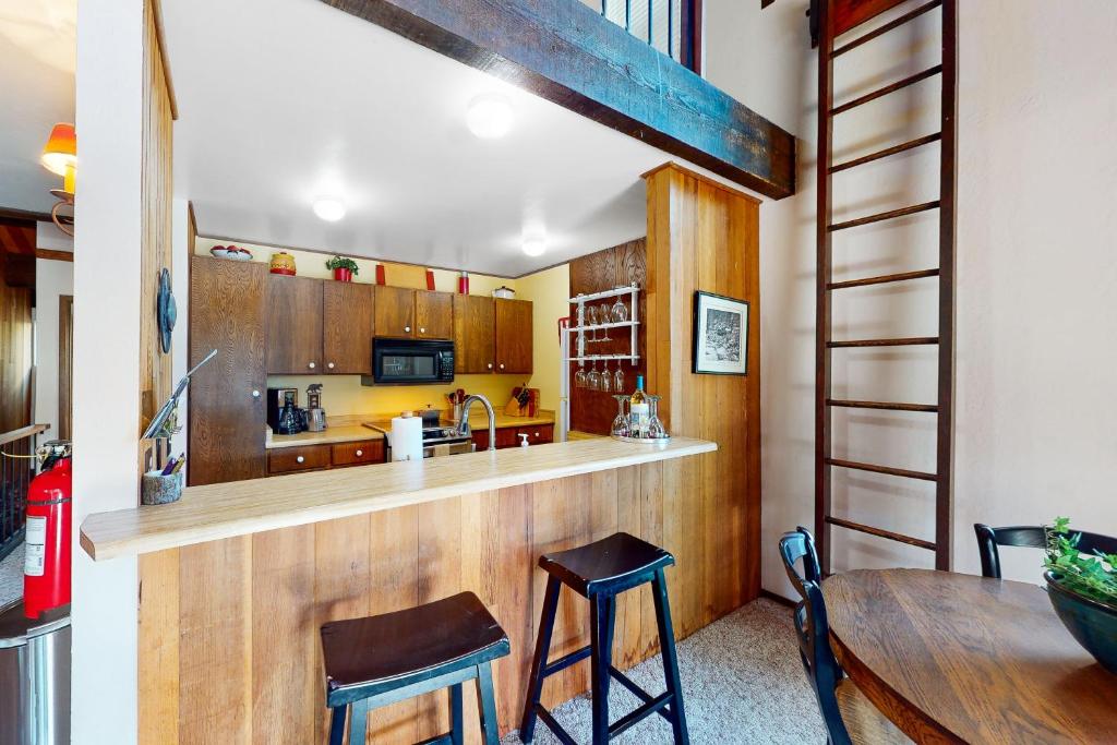 Kings Beach Cozy photo 2