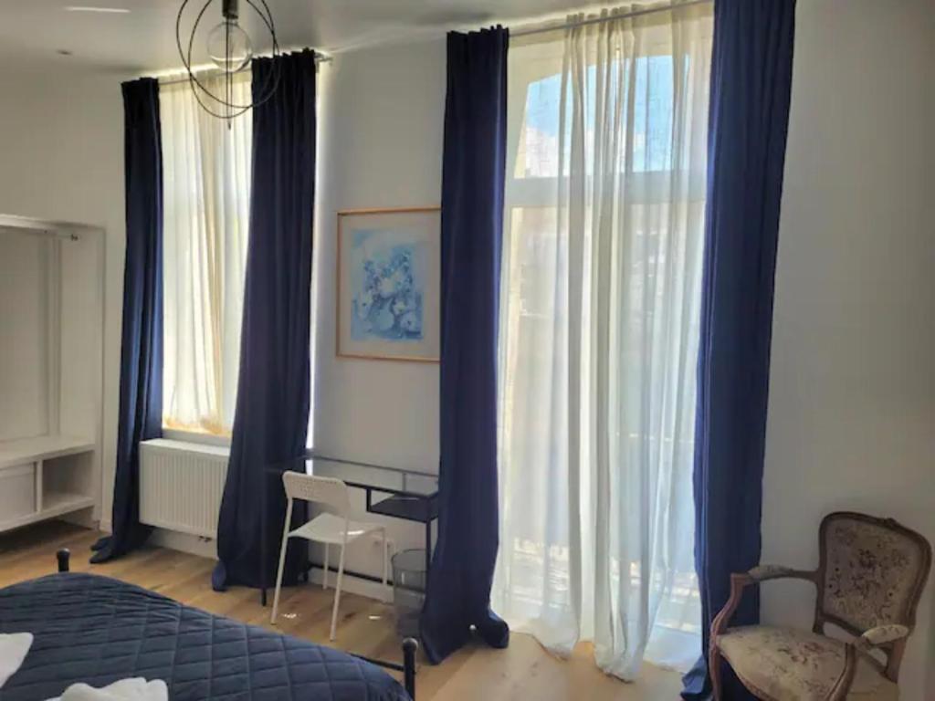 Brand new IRIS room with private bathroom and balcony photo 3