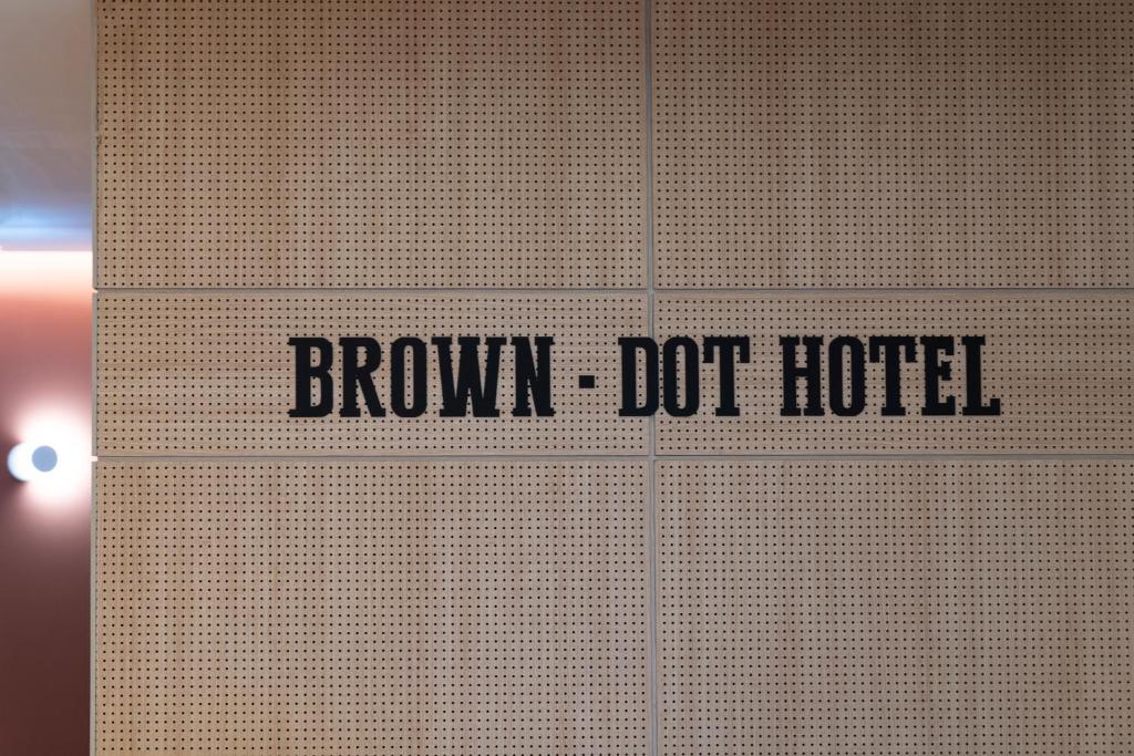 Brown Dot Siheung Geobuksum photo 4