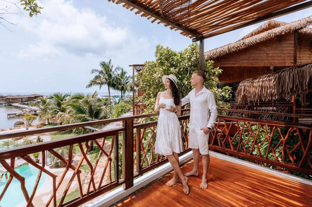 Rocks Beach Boutique Bungalows