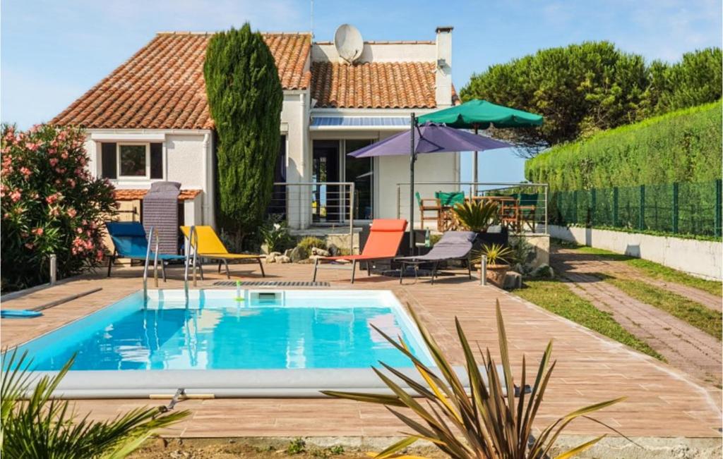 Nice Home In Saint-denis-dolron With Outdoor Swimming Pool, Private Swimming Pool And 3 Bedrooms photo 1