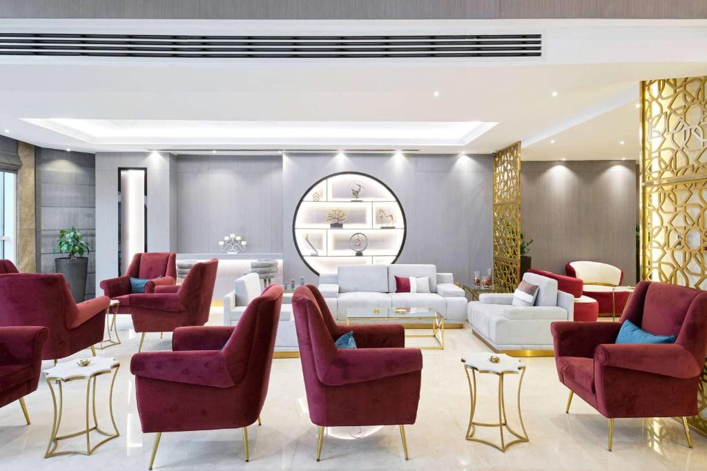 Ramada by Wyndham Doha Old Town photo 2