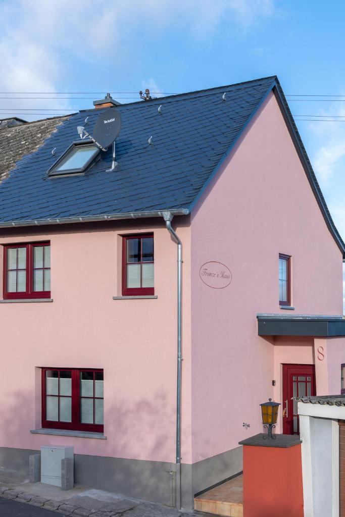 Franze´s Haus - mit Rhein- & Burgenblick photo 4