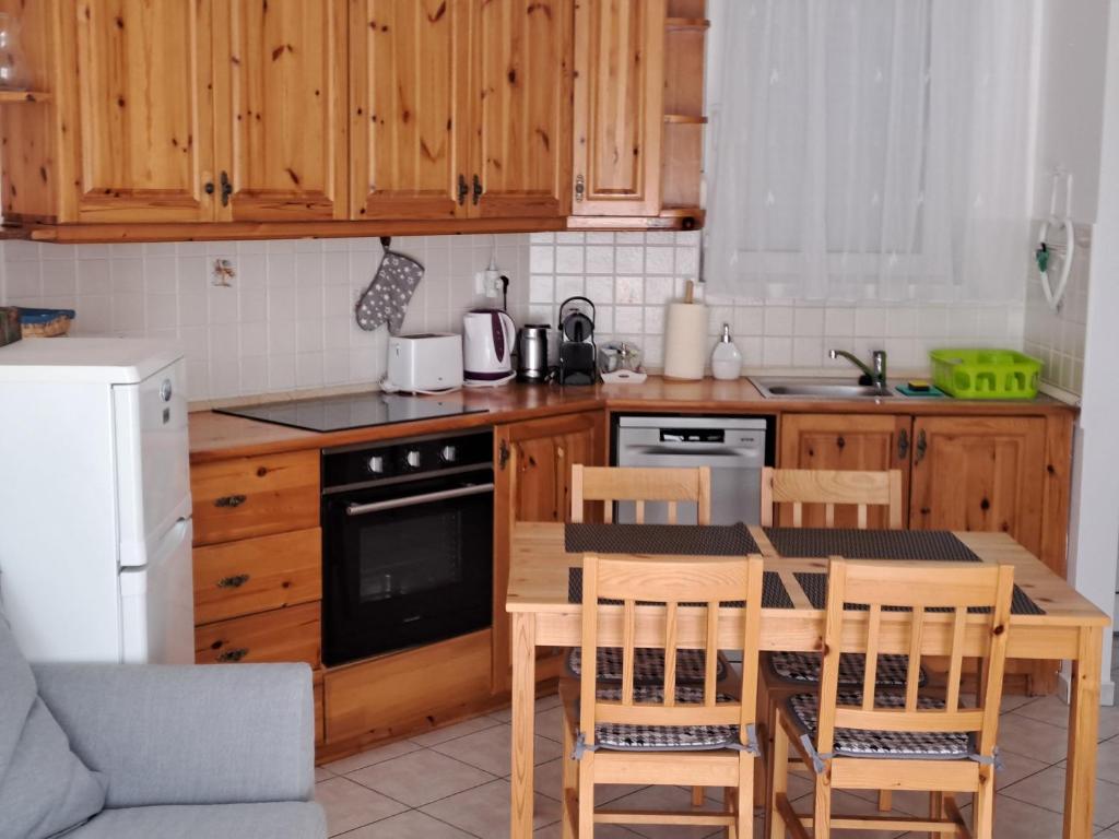 PLÁZS Apartman Balatonlelle photo 3