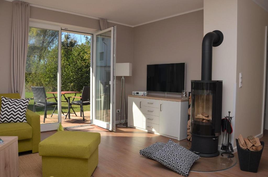 Apartment PlauSeelig mit Bootsliegeplatz optional photo 1