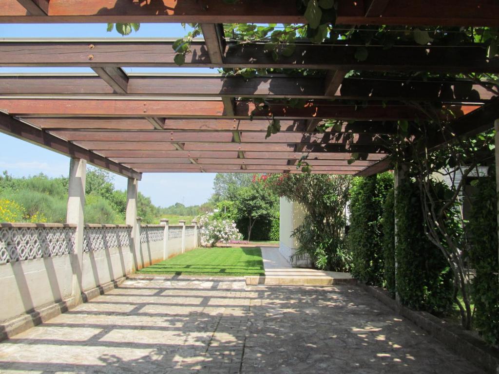 Apartments ZVEZDICA*** with garden photo 3