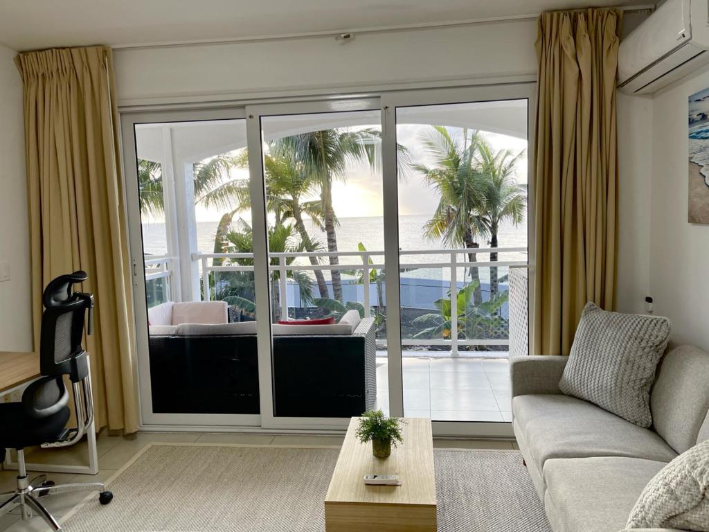 Maho Beach Escape Luxe Studio Condo next to The Morgan Village photo 3