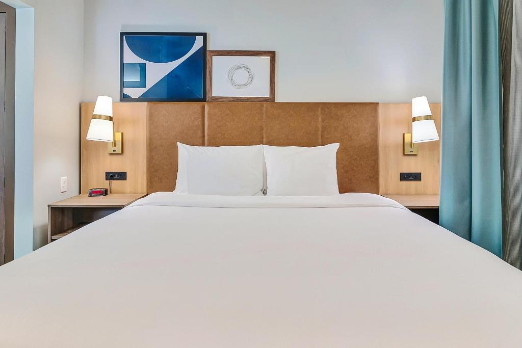 Staybridge Suites Tyler University Area, an IHG Hotel photo 1