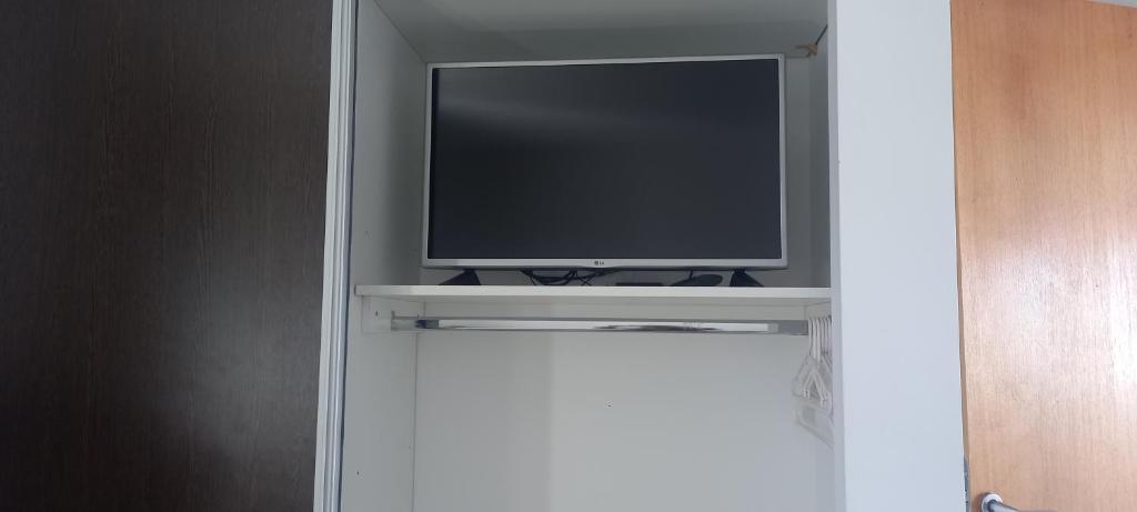 25 M photo 4