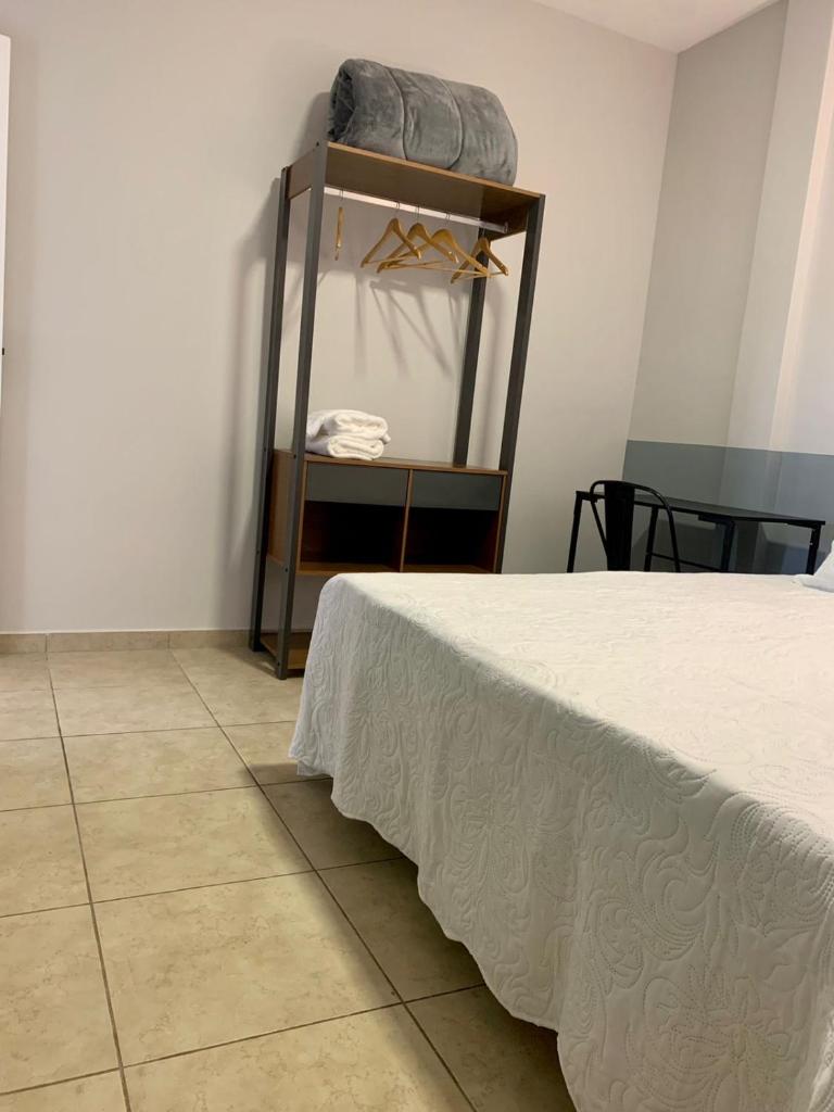 Lindo apartamento em frente a UFOP com garagem photo 4