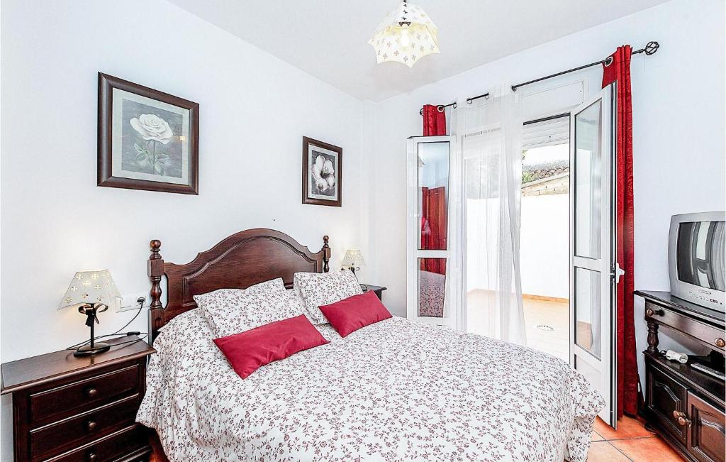 Amazing Apartment In Grazalema With 1 Bedrooms photo 3
