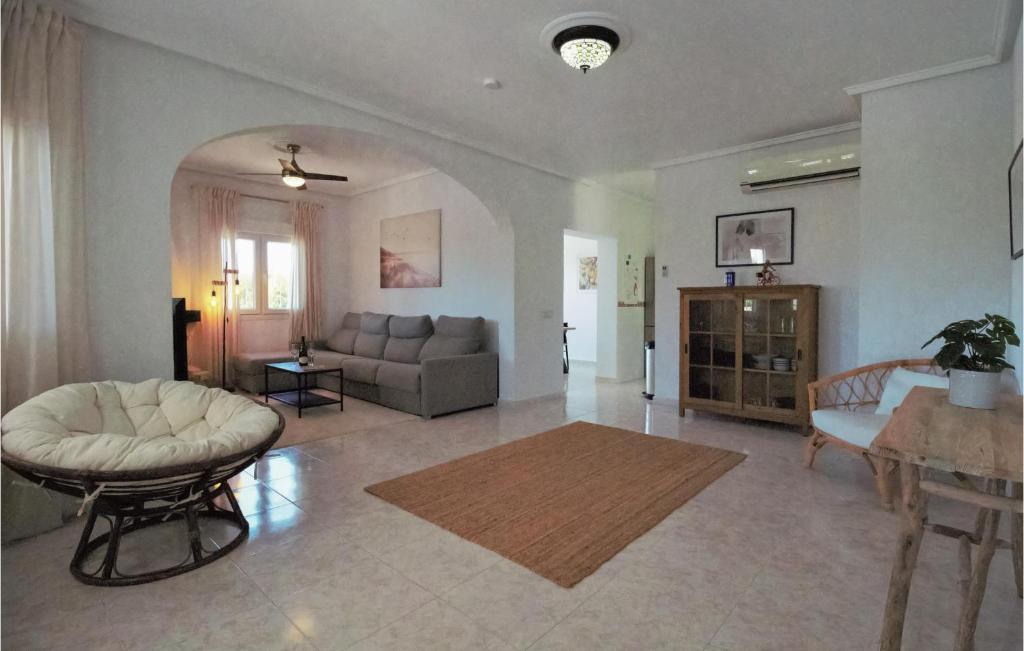 Beautiful Home In Ciudad Quesada-rojales With Outdoor Swimming Pool, Wifi And Private Swimming Pool photo 3