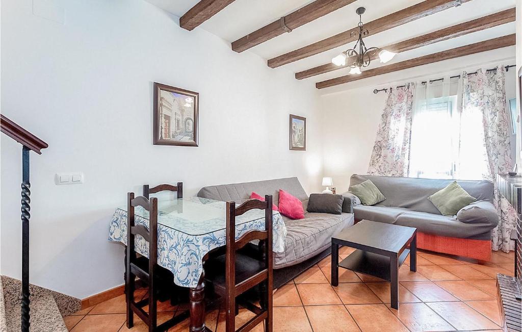 Beautiful Apartment In Grazalema With 3 Bedrooms photo 3