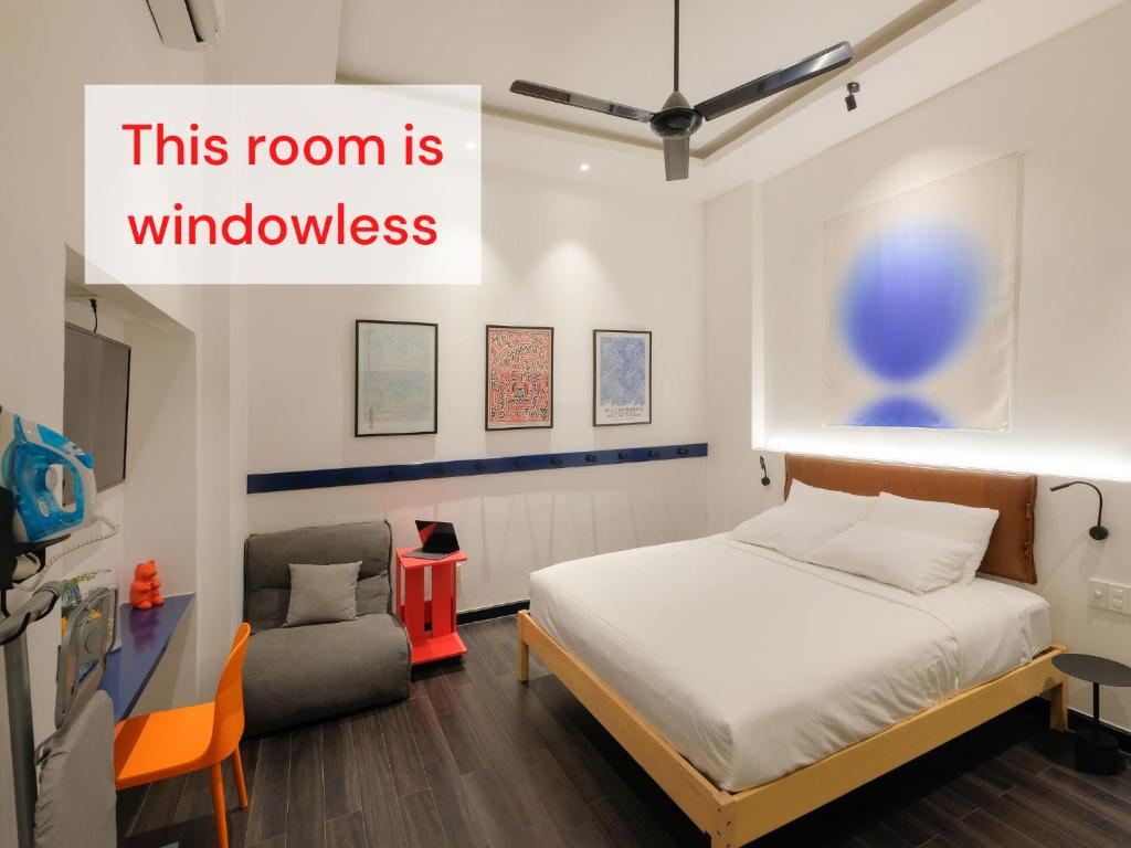 Central Studios at Ben Thanh Market by CIRCADIAN