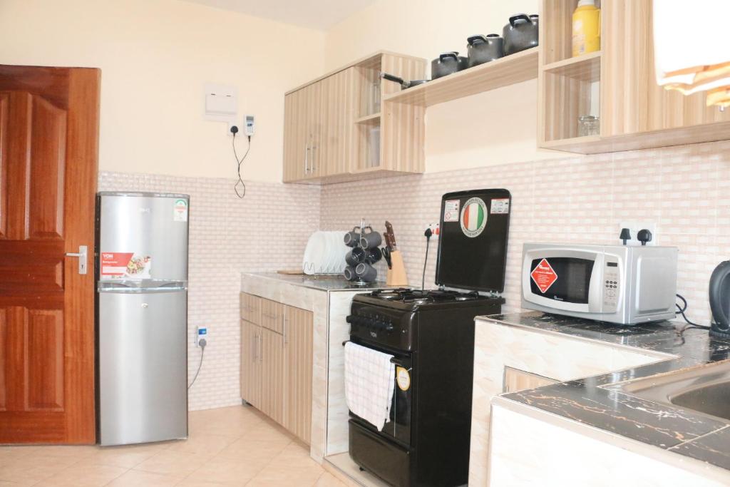Yvonne furnished home photo 3
