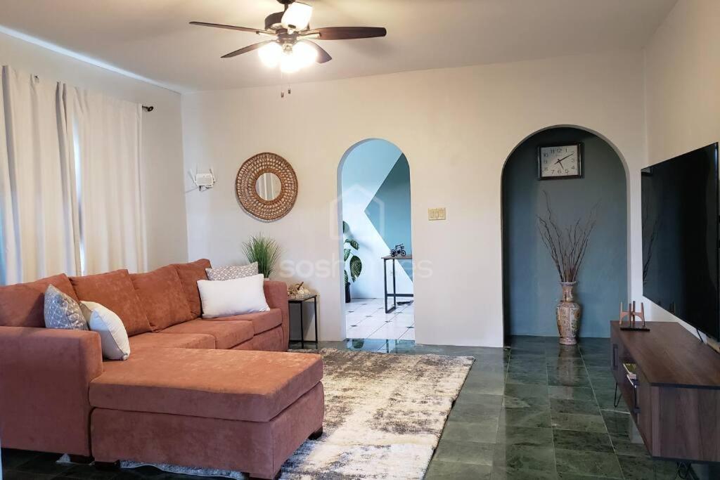 Farmhouse Estate 30mins from Ocho Rios/Kgn
