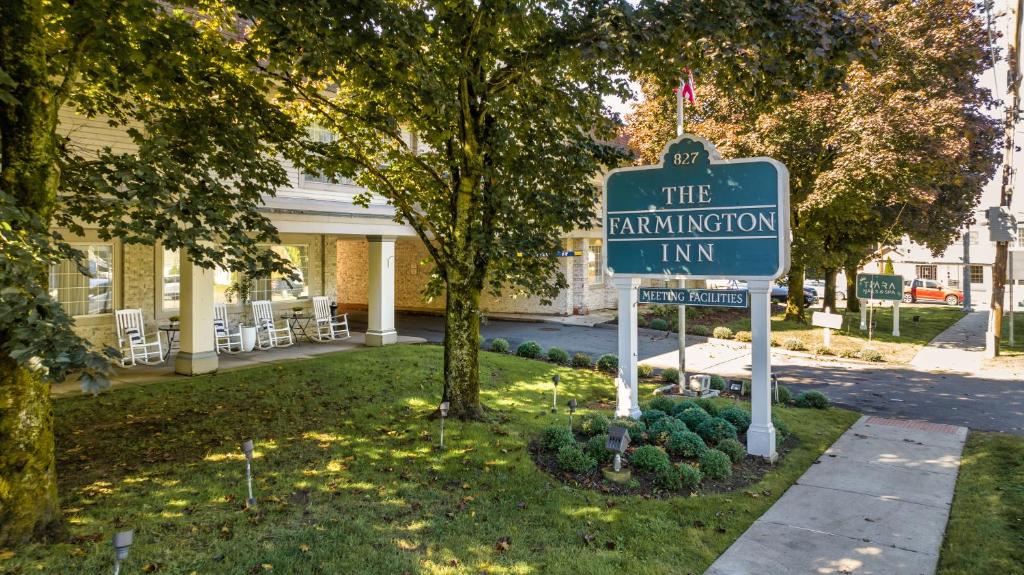 The Farmington Inn & Suites image