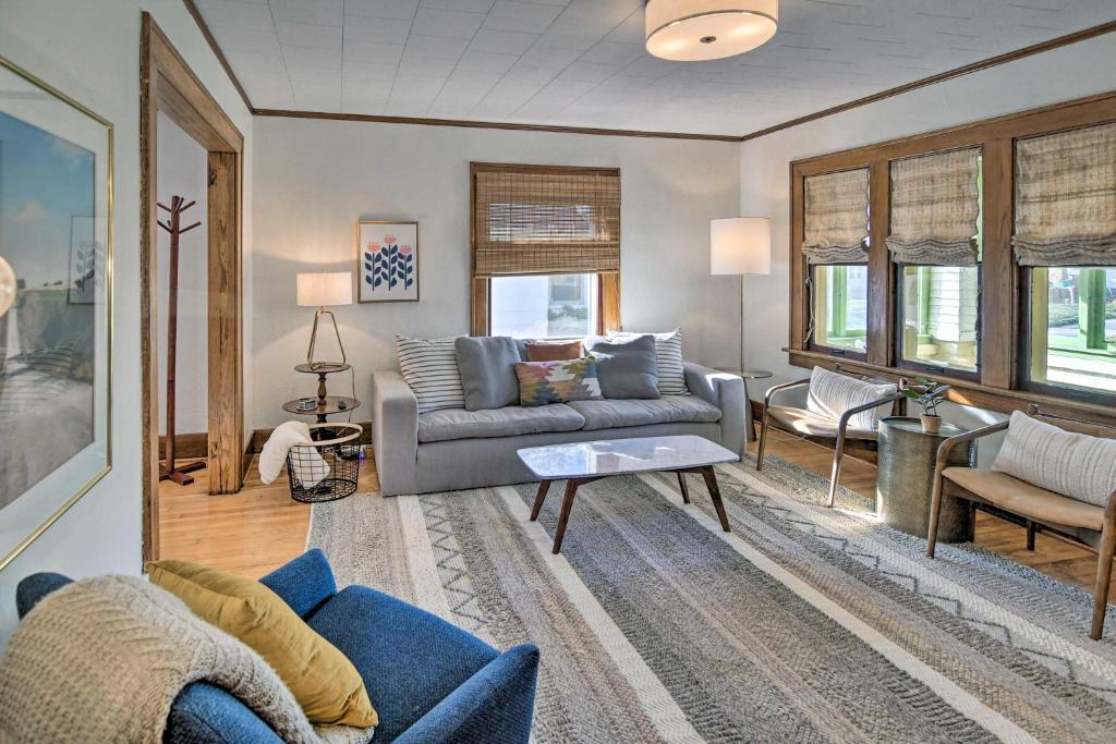 Family-Friendly Des Moines Retreat with Patio! photo 4