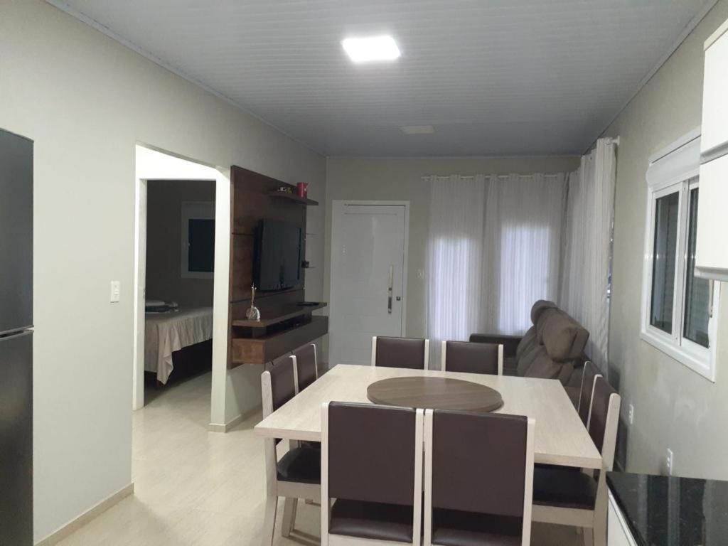 Casa térrea para família no centro de Ametista! photo 4