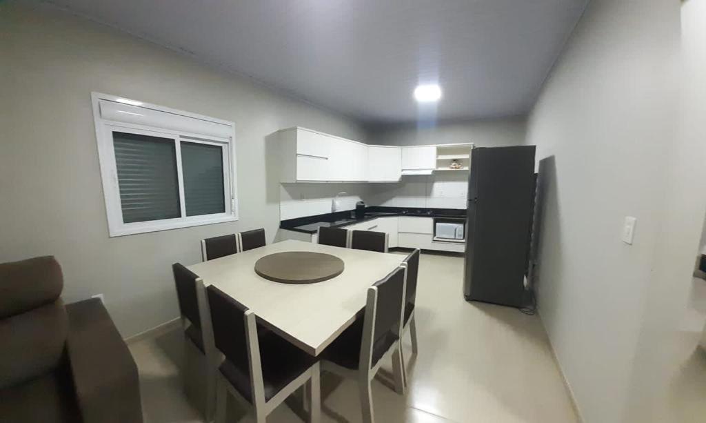 Casa térrea para família no centro de Ametista! photo 3