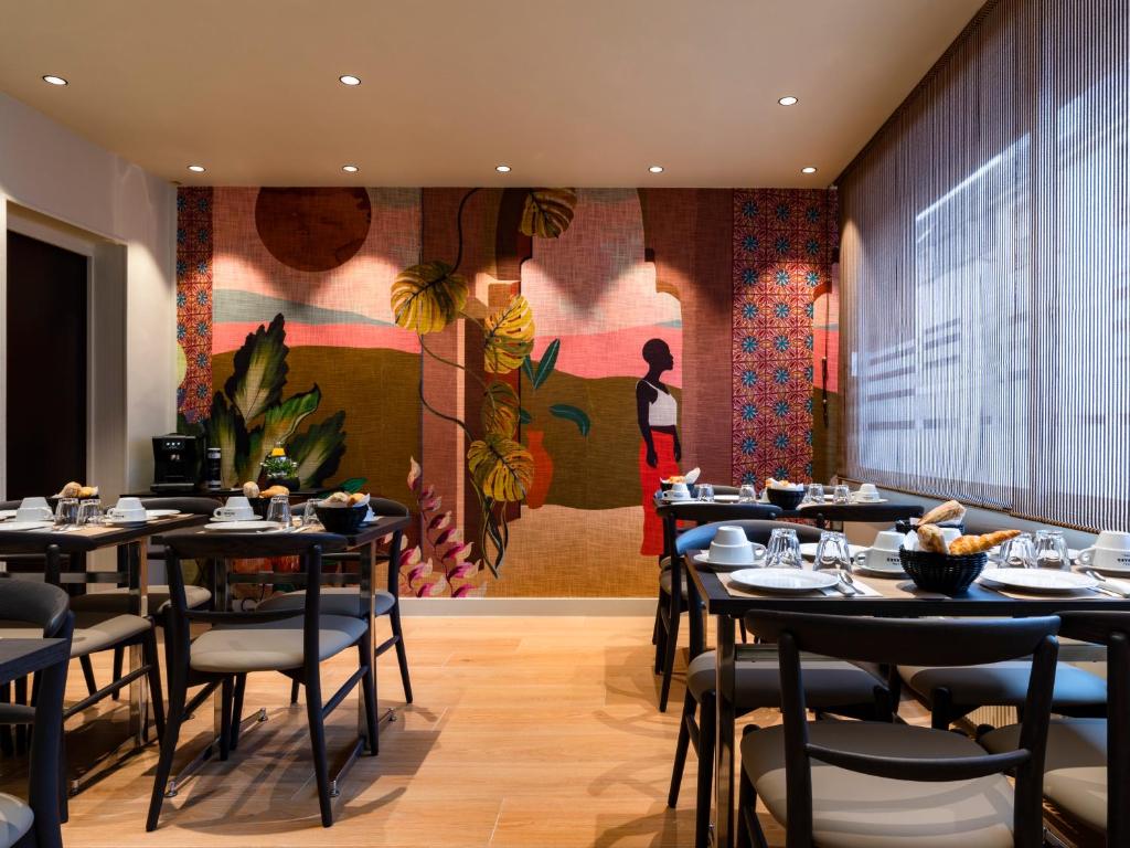 F&B