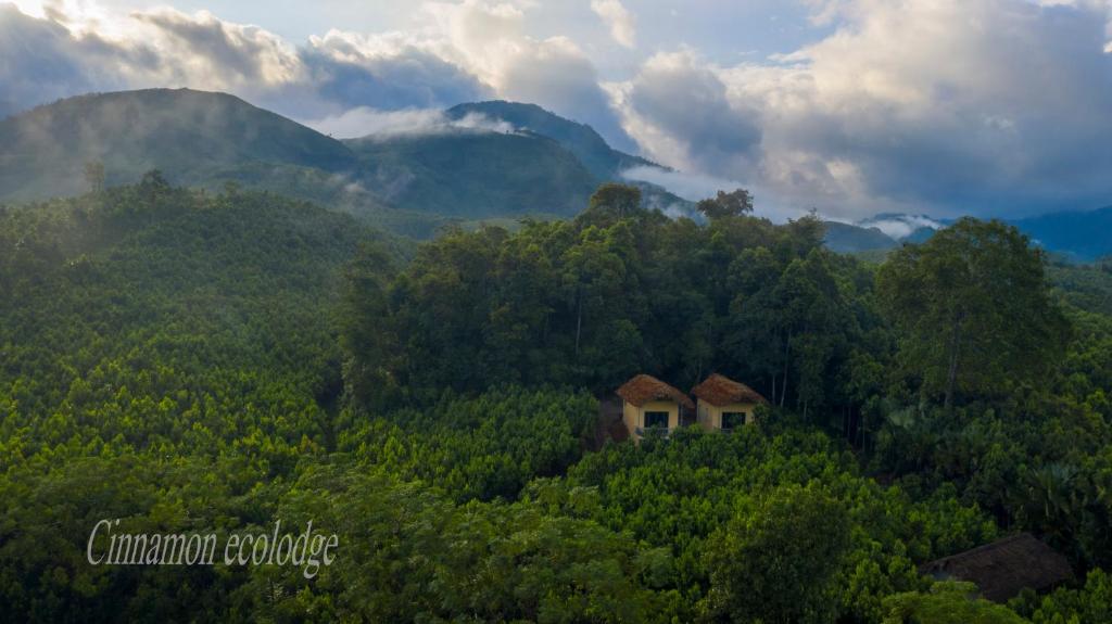 Cinnamon Eco Lodge