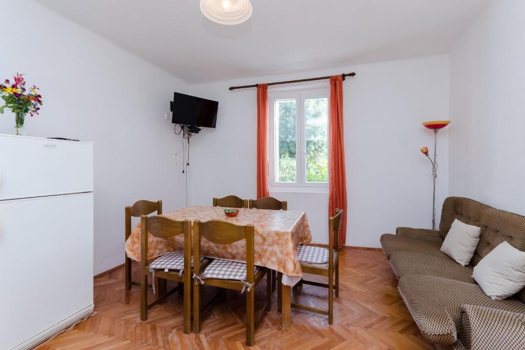 Apartments Zarko photo 4