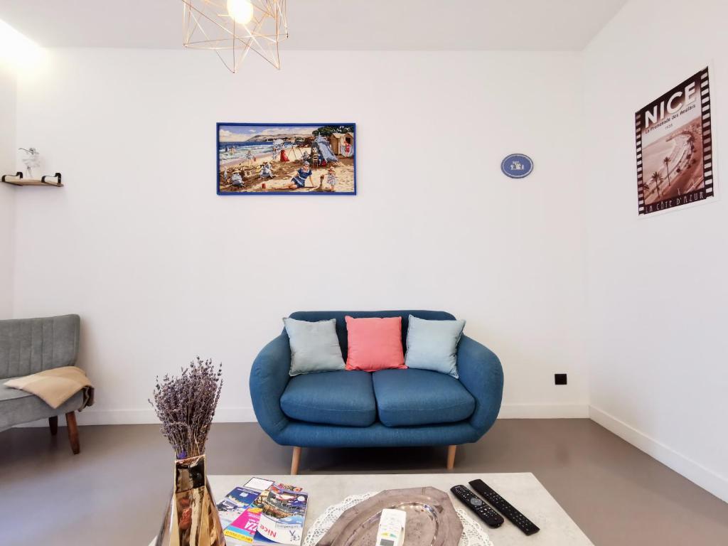Le PETIT BALCON by Booking Guys photo 1