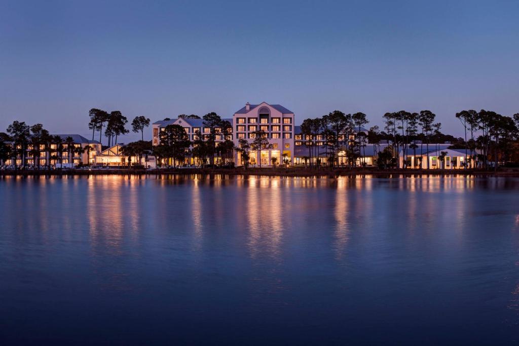 Bluegreen's Bayside Resort and Spa image
