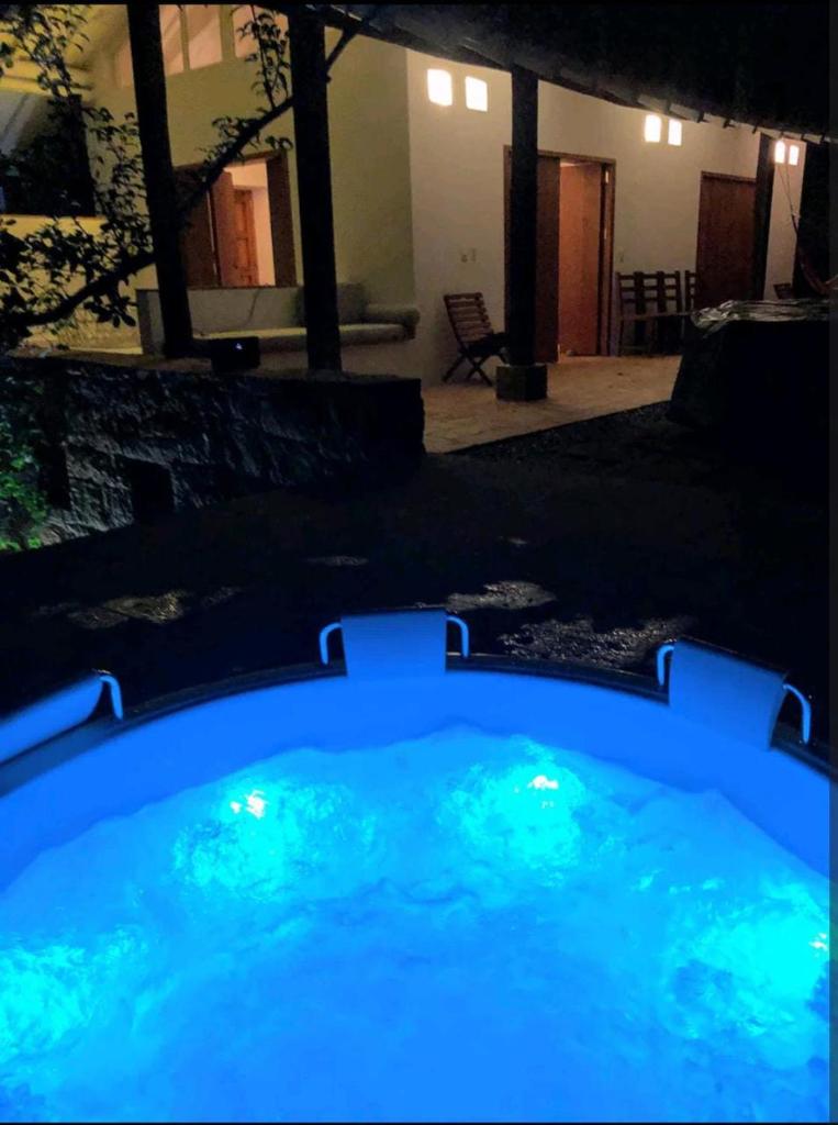 Exclusiva y amplia casa de campo con Jacuzzi y BBQ photo 4