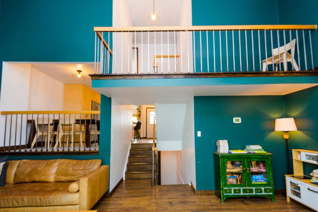 Cosy 3-Bedroom Home in Quiet Cul-de-Sac. photo 2