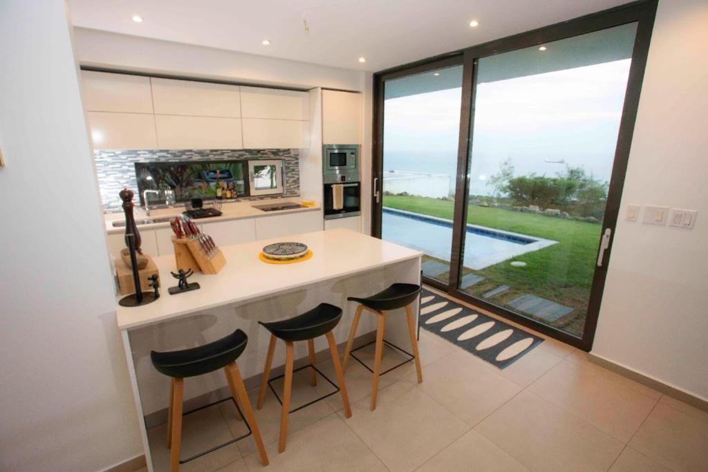 Beautiful 3 bed-roms Sea View Villa at INDIGO BAY photo 3