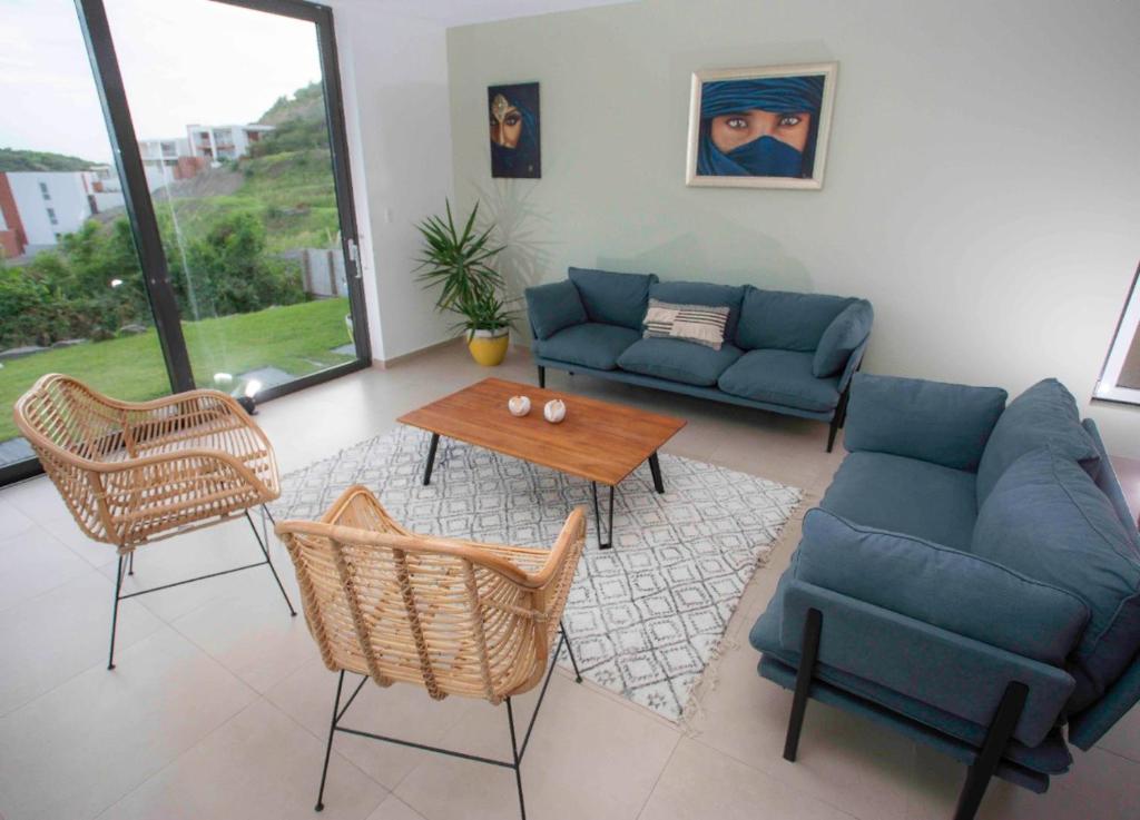 Beautiful 3 bed-roms Sea View Villa at INDIGO BAY photo 2