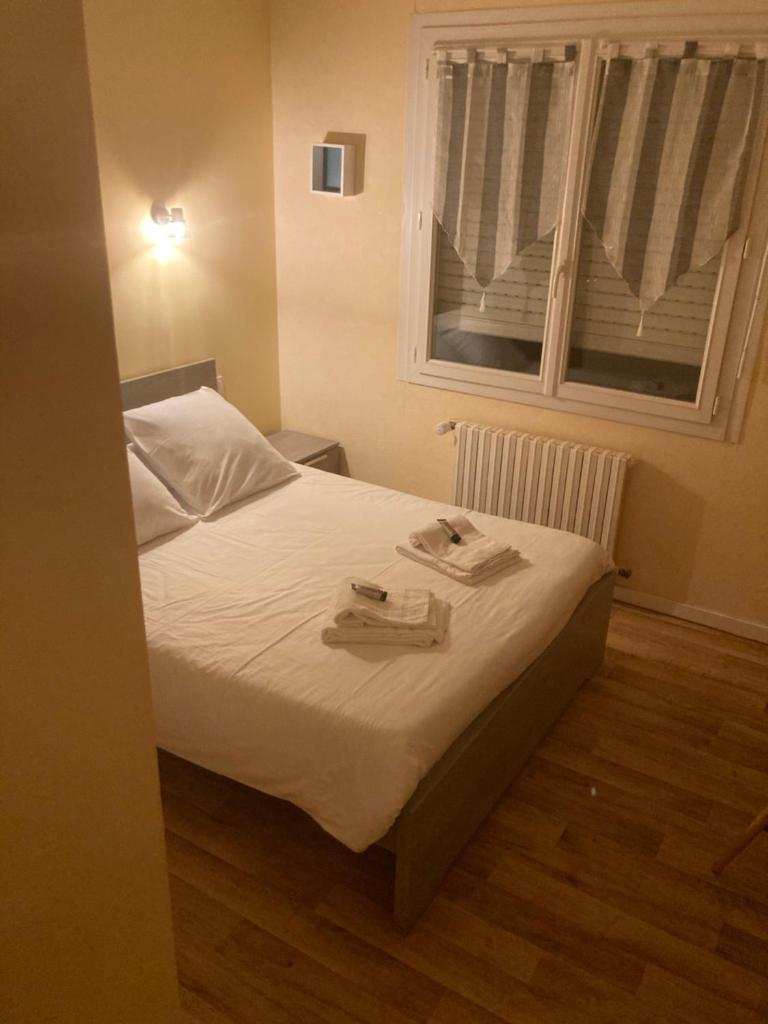 Hotel de la Forêt Room Type - Double Room with Shared Toilet