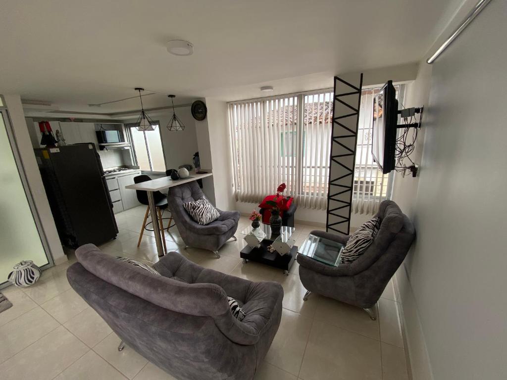 Duplex By Hope photo 1